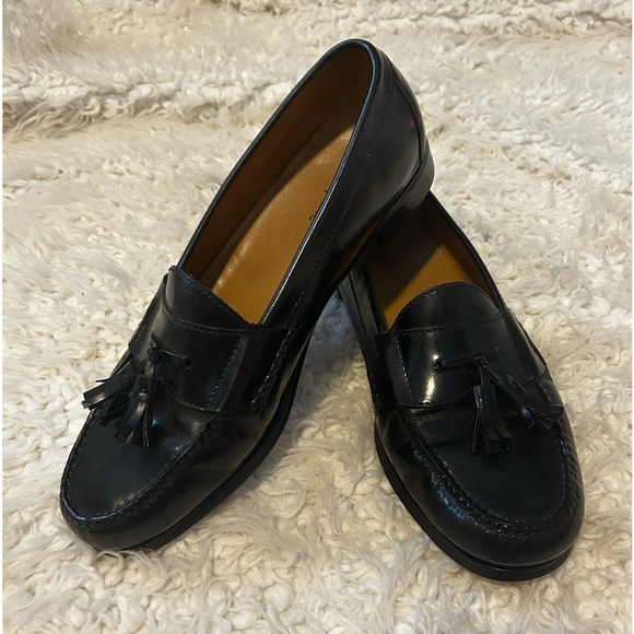 50%off w♥️ Cole Haan Pinch Tassel Black Loafer 11D s3 - Picture 2 of 9
